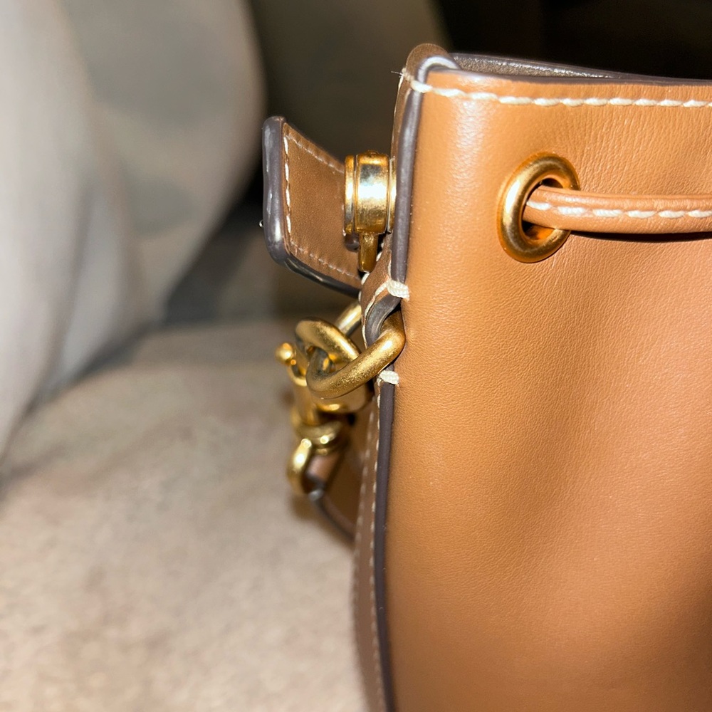 Tory Burch T Monogram Bucket Bag - Picture 9 of 16